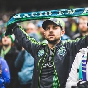 Meet your Posher, Adam